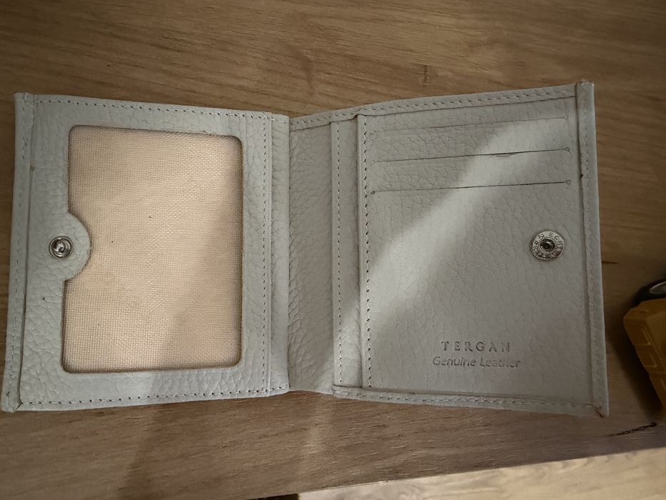 Продам кожаное портмоне Tergan