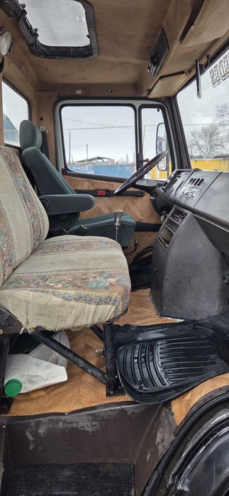 Mersedes 609 гугант