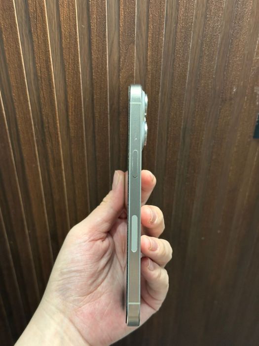 Айфон 15 про мах 256 гб