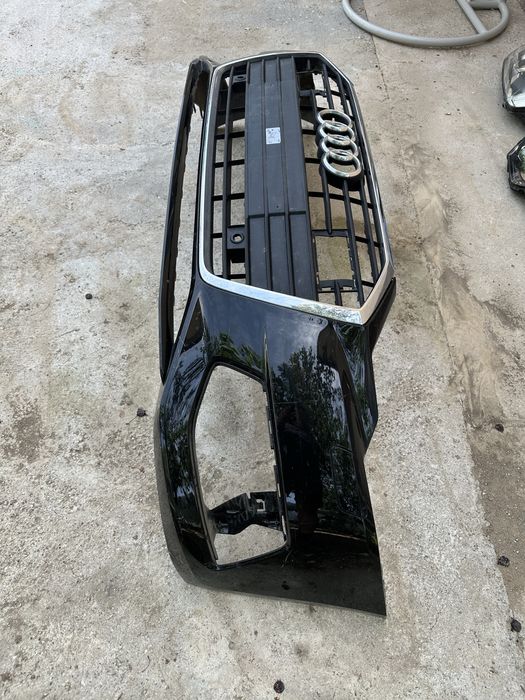 Bară față grilă radiator audi a6.c8.4k.cod:4k0853651.a.4k0807437.