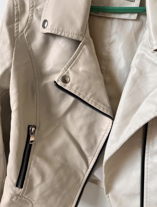 Продам кожаную куртку