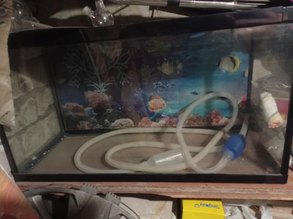 Продам аквариум  в хорошем состоянии
