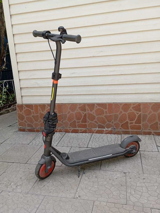 Электросамокат  Ninebot-kickscooter-f20a