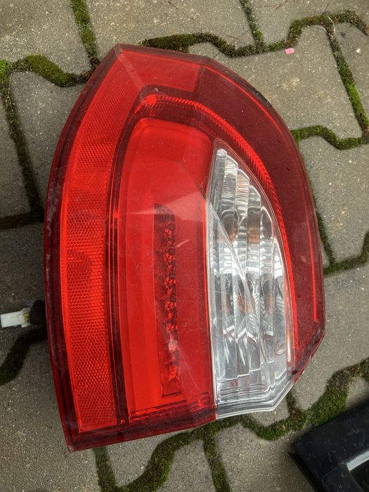 Ляв стоп за Kia Rio 2011г/LED/