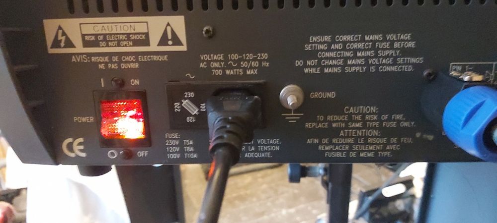 Vând mixer activ Soundcraft Spirit 350