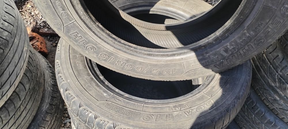 Продам шины на 15