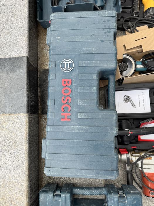 Ъглошлайф Макита