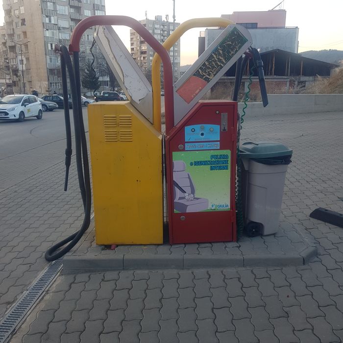 Продава се Промишлена сграда в Дупница - 440 кв.м за 637 €/кв.м - Снимка #2