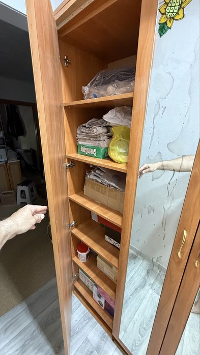 Продаётся шкаф для прихожей