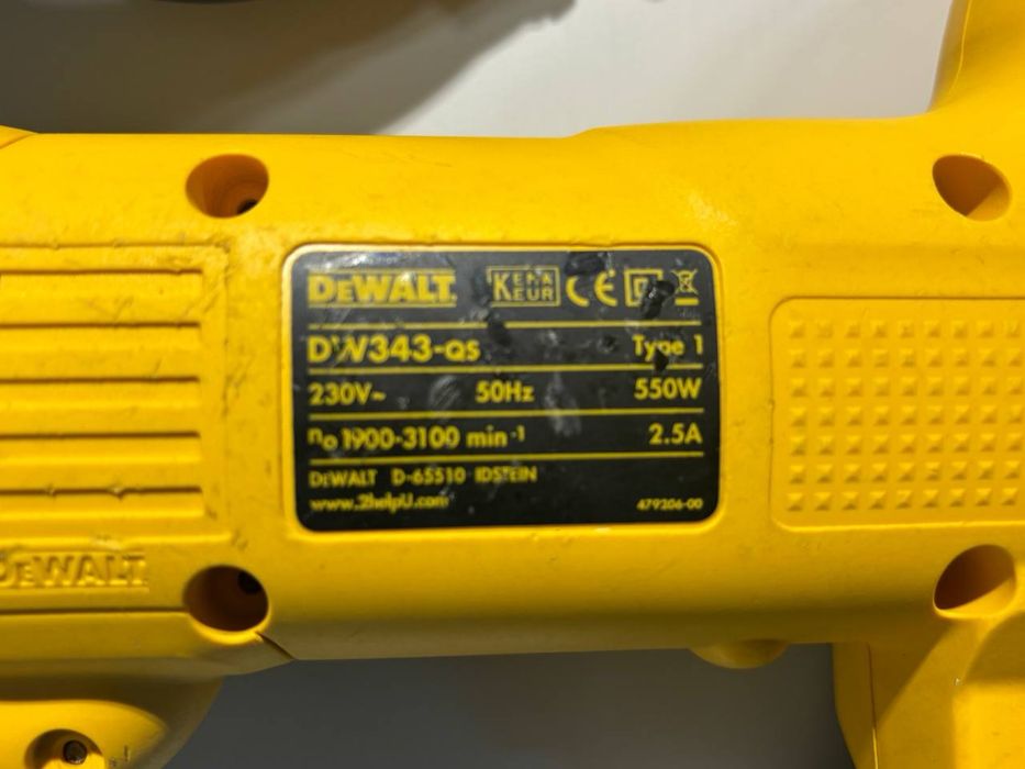 Fierăstrău pendular dewalt