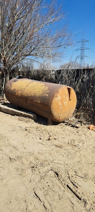 Ёмкость 3 куб  металлические