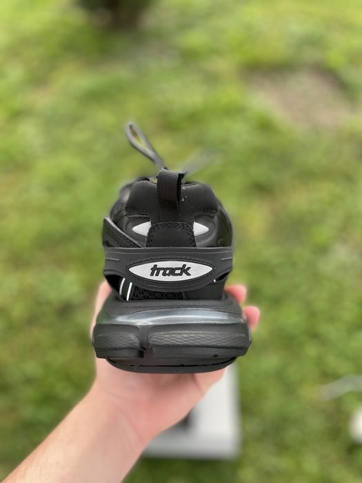 Balenciaga Track Black