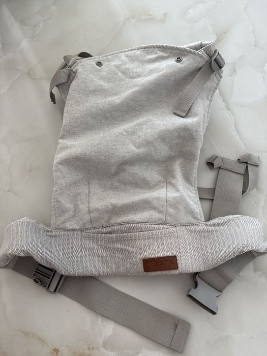 Marsupiu pentru bebe