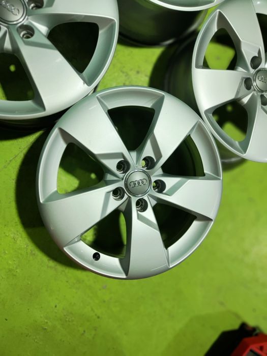 17 5x112 Audi A3 лети джанти 5х112 Ауди