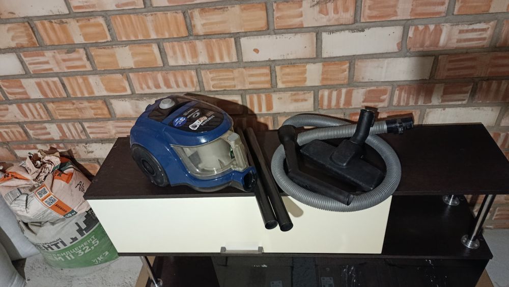 Пылесос Samsung AirTrack 1600w