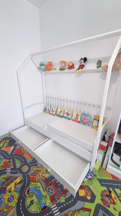 Pat copii stil Montessori din lemn cu sertare + saltele