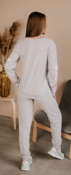 Костюм женский лёгкий