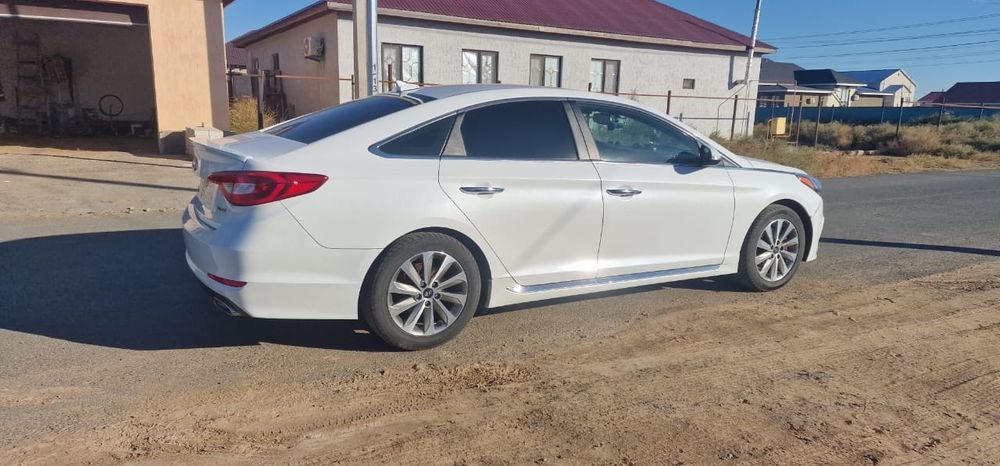 Продам машину срочно