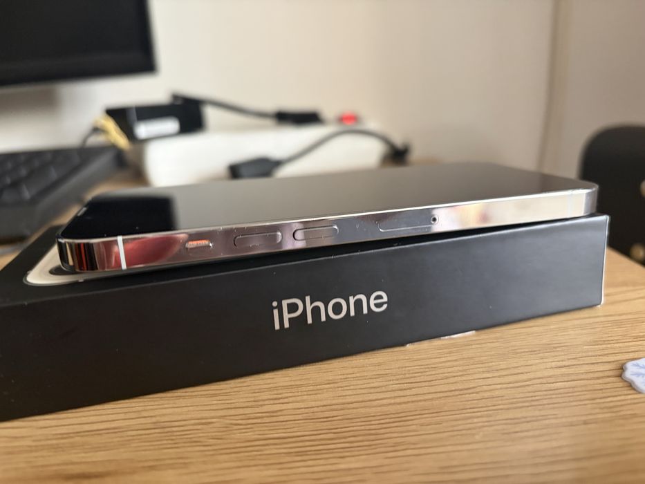 Iphone 13 pro 128Gb Silver/ white + ПОДАРЪК