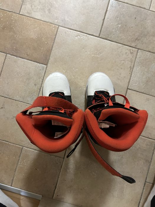 Нови детски обувки за сноуборд – EU 38