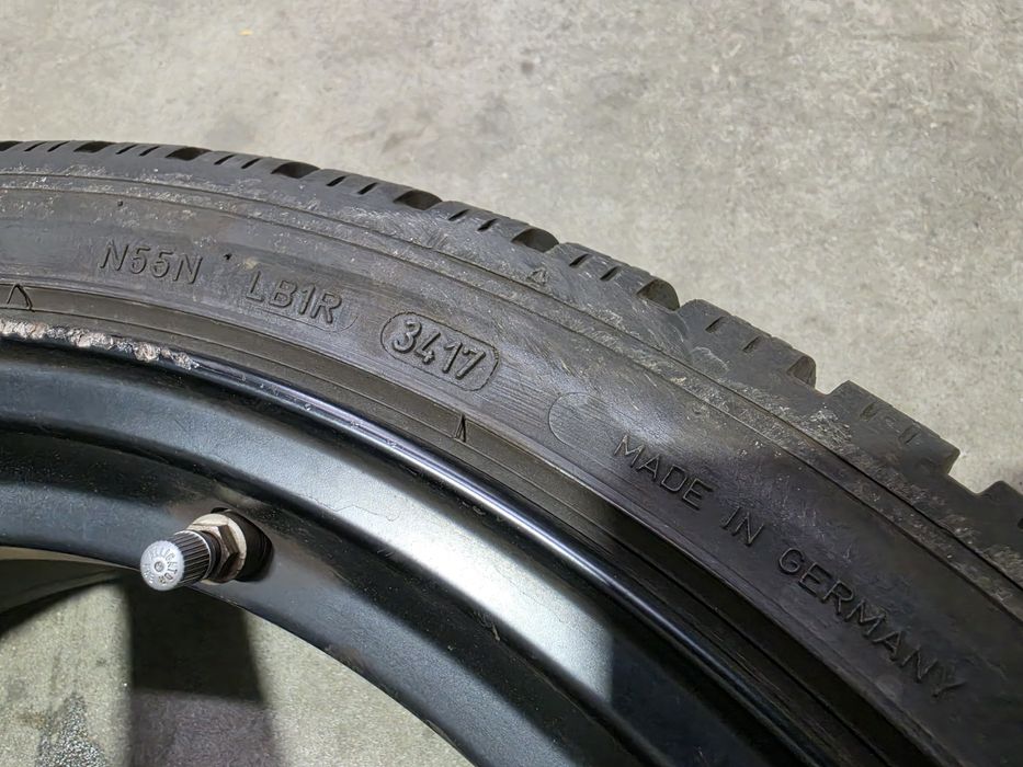 2бр. 225/40/18 гуми Dunlop Winter Sport 5 225 40 18 зимни