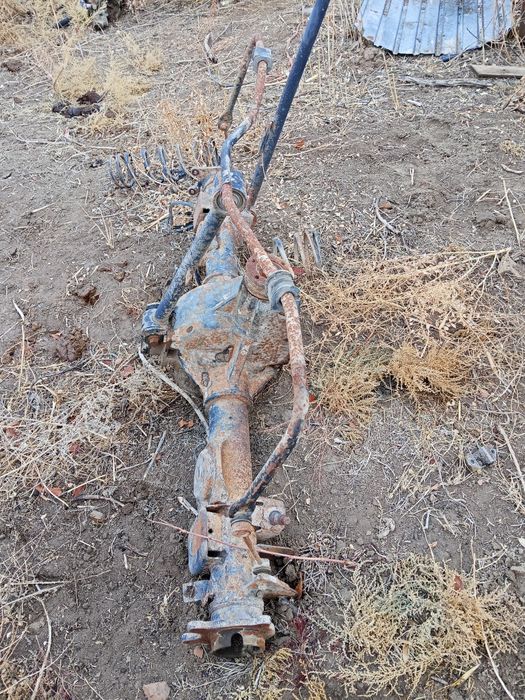 Задни мост с камплектами тяг опел франтера спорт