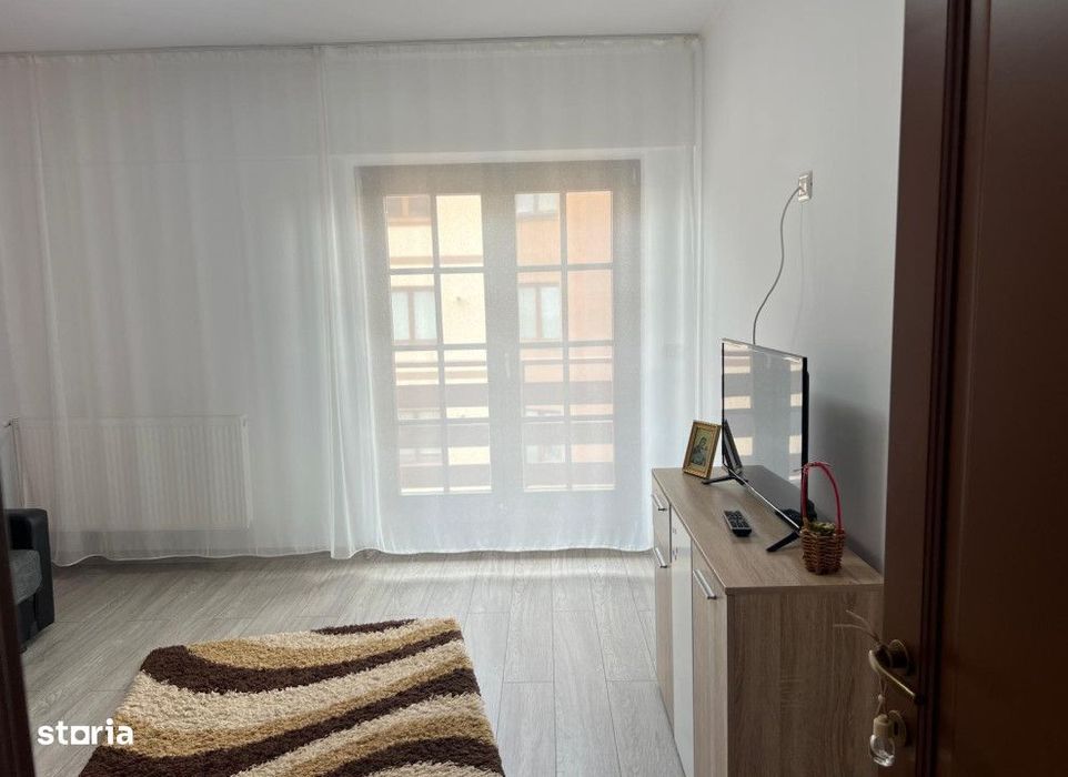 Intabulat-apartament cu 2 camere decomandat Cod:162089