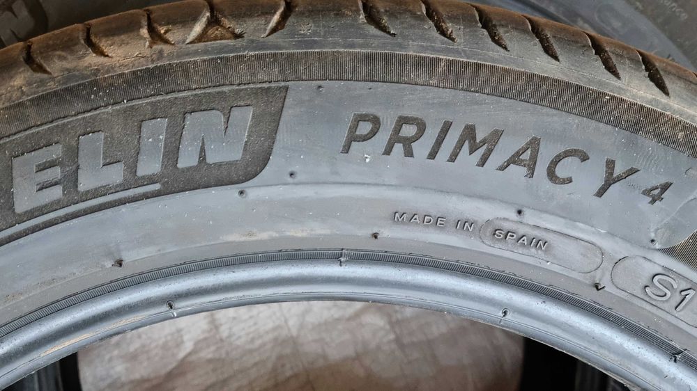 Летни гуми Michelin Primacy 4 - 215/55 R18 XL V99