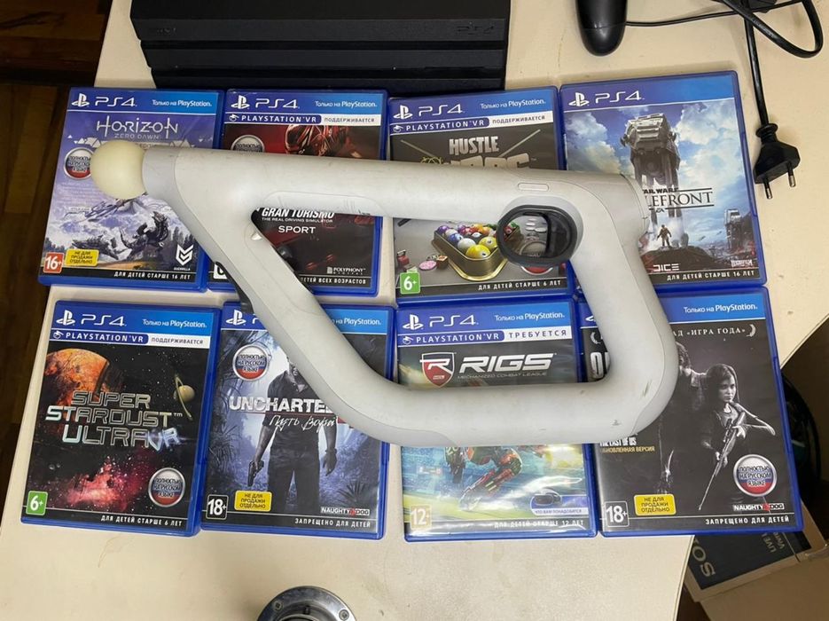 Playstation 4 pro + PlayStation VR + диски + камера+ move