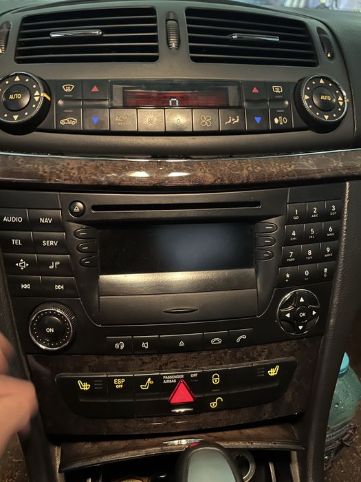 Мултимедия / Навигация за мерцедес w211