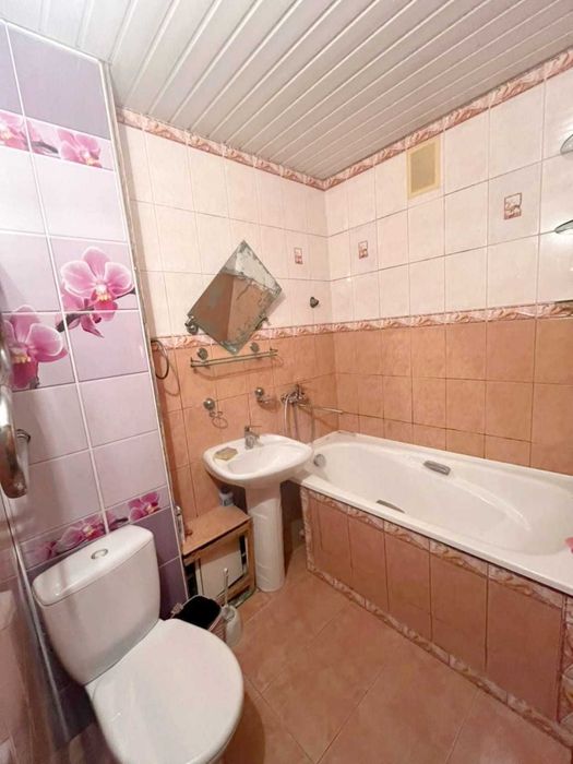 Продам двухкомнатную квартиру в районе Детсада