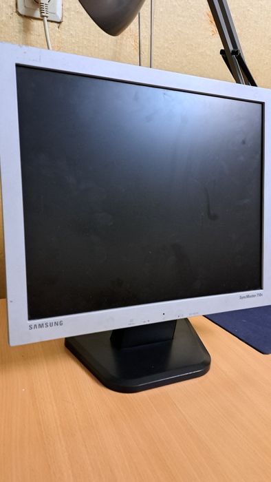 Монитор    самсунг