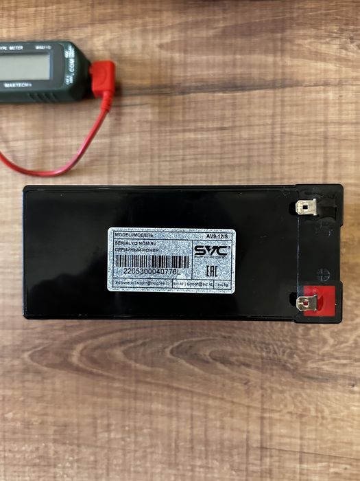 Аккумулятор SVC AV9-12/S (12V)