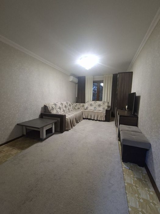 Продается 4х комнатная квартира. 2 этаж. Атлас. Фрунзе.