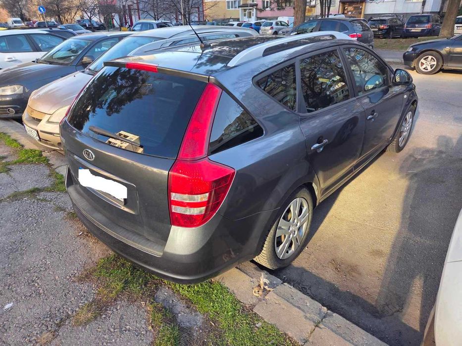 Kia Ceed 1.6, 115 к.с. бензин газ - за части