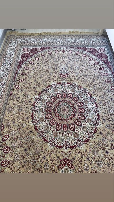 Клем шелковый.