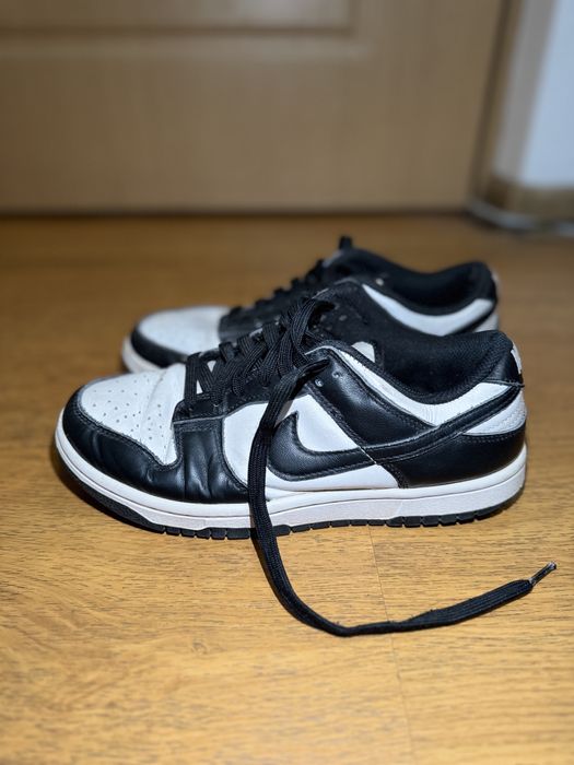 Adidași Nike alb-negru – mărime EU 37.5 – stare bună
