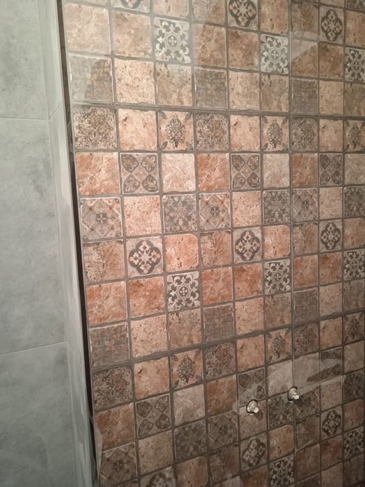 Кафельщик. Более 300 успешных объектов. Профессиональная укладка.