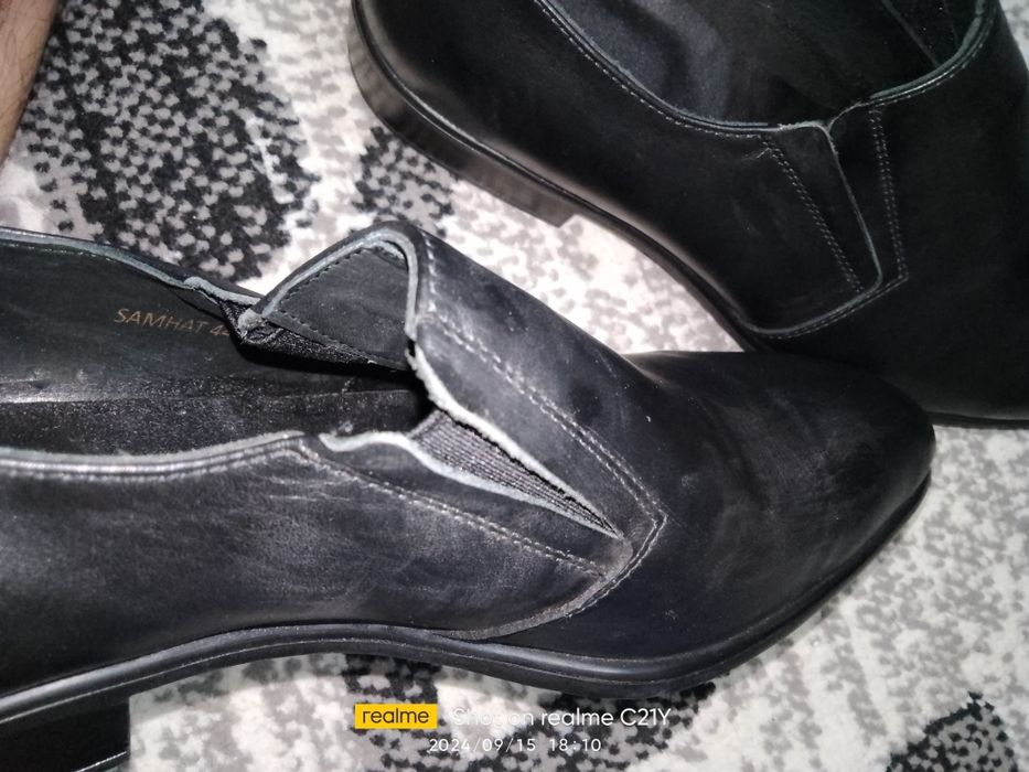 Продам кожаные туфли классические