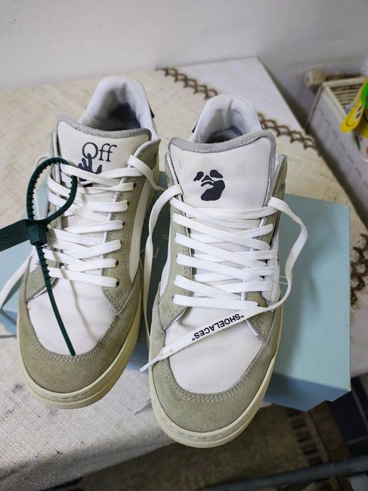 Adidași Off White Canvas 5.0