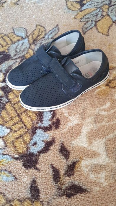 Продам обувь на мальчика