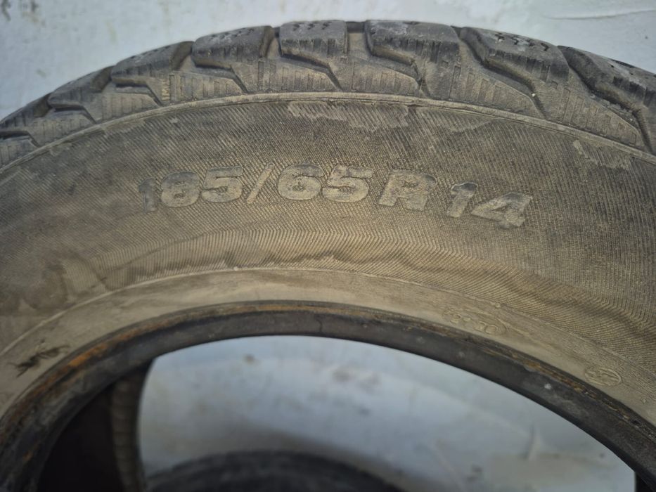 Зимние покрышки 185,65,14
