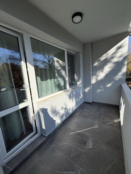 Продава се Тристаен апартамент в Шумен, 2-ри корпус - 72 кв.м за 2209 €/кв.м - Снимка #8