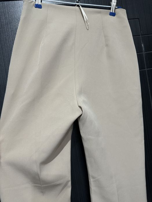 Нов панталон Zara S ,наметка Pieces