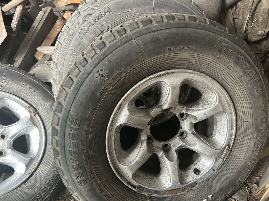 продам диски с резиной