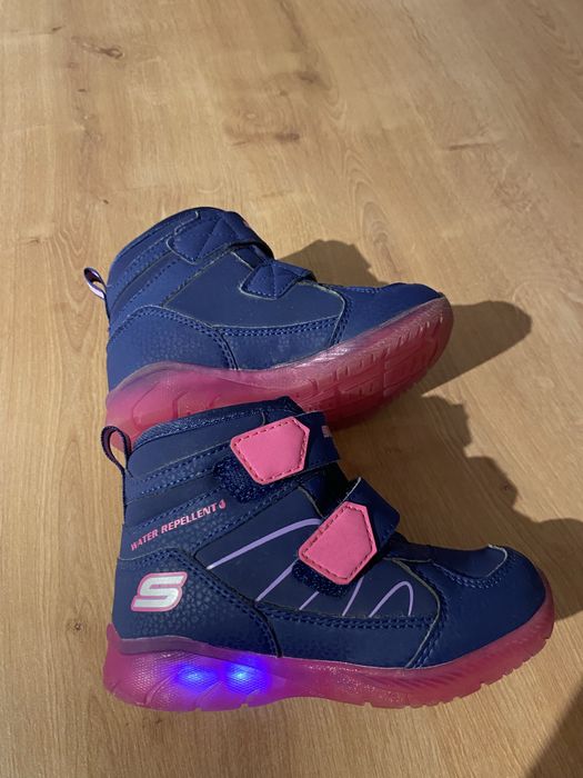 Ghete cu lumini Skechers marime 24