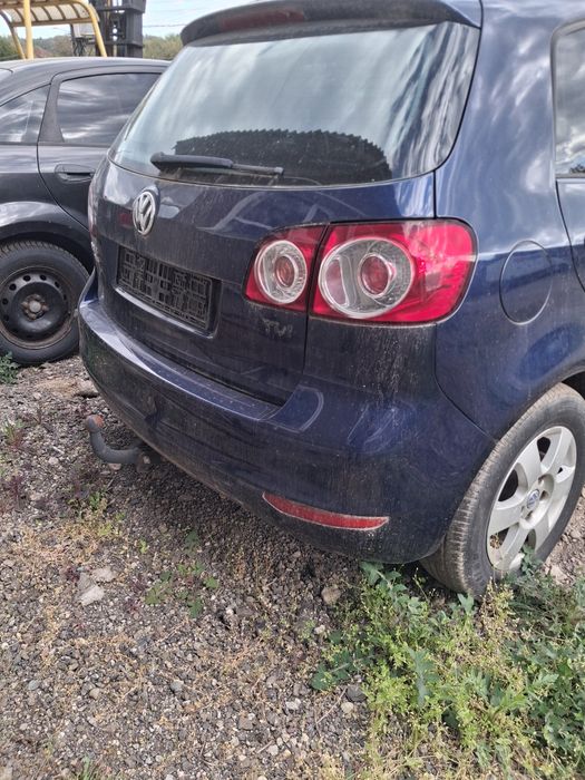 Vând bară spate Vw Golf 6 Plus 2011