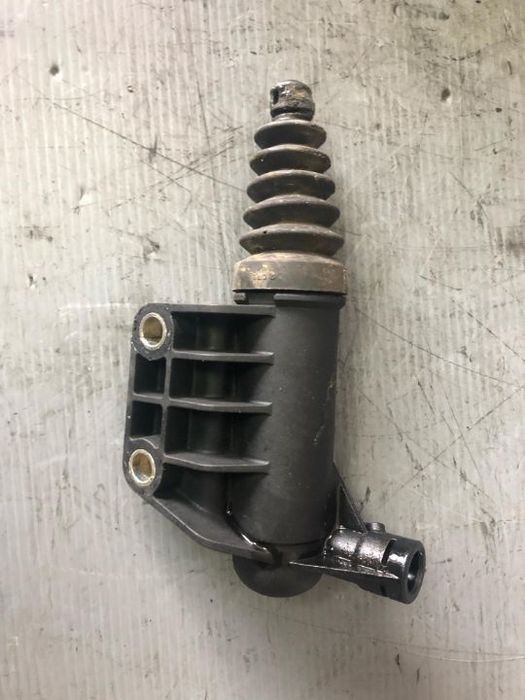 pompita ambreaj 1.3 d multijet 188a9000 fiat idea lancia musa dupa 2004