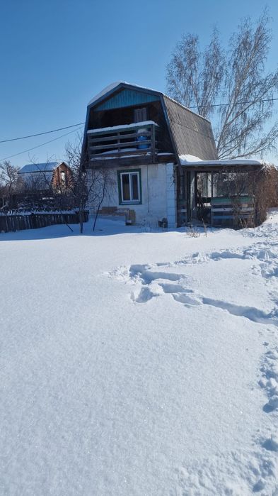 Недвижимость дача