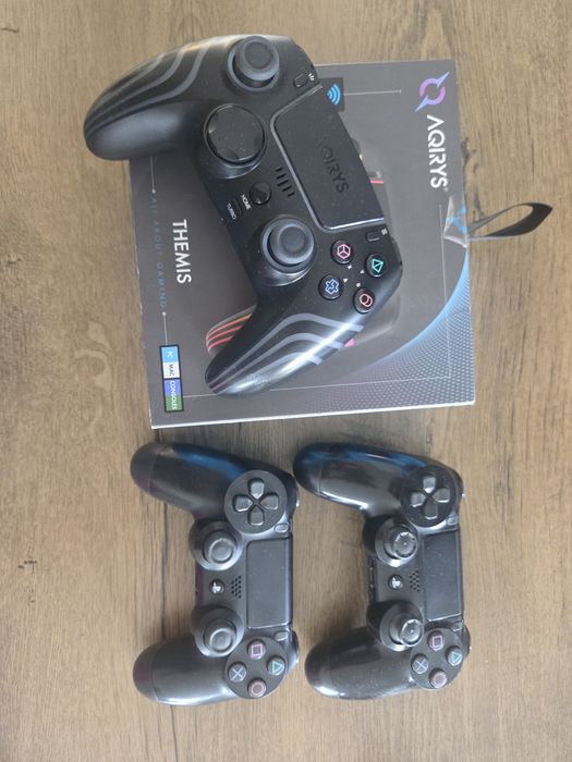 Vand ps4 cu 6jocuri sau schimb pe un nintendo switch oled sau 2